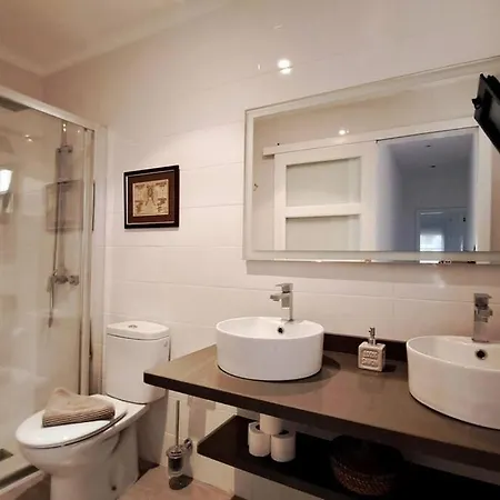 Acacias Arrecife (Lanzarote)